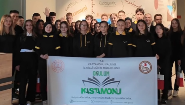 “Okulum Kastamonu” Projesi Kapsamında Şehir Merkezi Turu Düzenlendi